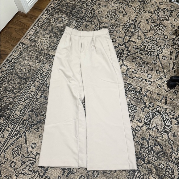 Abercrombie & Fitch Cream Wide-Leg Trousers - Picture 3 of 5
